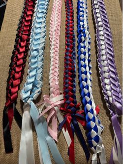 Graduation leis