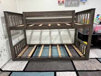 Bunk bed