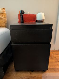 Nightstand on Wheels