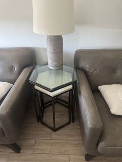 Side/End table