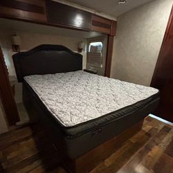 Handful of new Mattresses left - need to sell!!