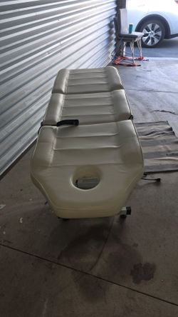 Electric Massage / Spa Table – Professional Grade