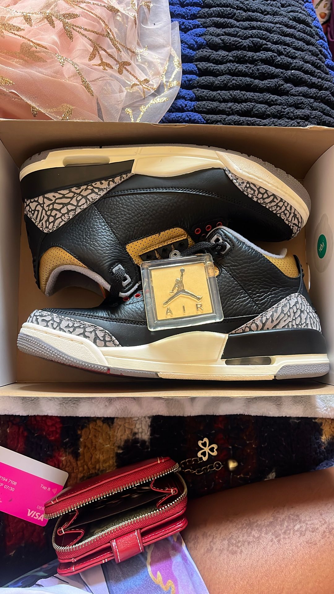 Jordan 3 Retro Black Cement Gold