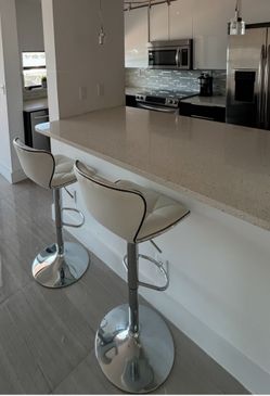 2 New White Bar Stools