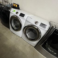 SAMSUNG WASHER AND GAS DRYER WHITE