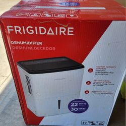 Dehumidifier Frigidaire 22 Pints