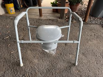 Title **NEW** Bariatric Bedside Commode (Drive brand)