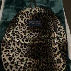 Cheetah print jansport backpack 