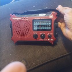 Voyager Solar Dynamo 