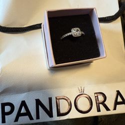 Pandora Ring