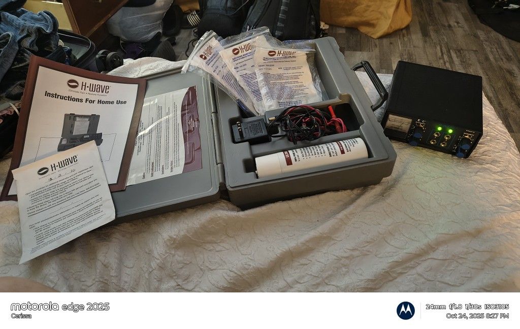 Wave electrical stimulation device
