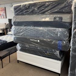 BLOWOUT SALE 🔥‼️KING SIZE MATTRESS $399 