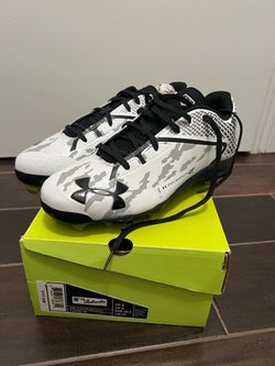 Under Armor Baseball Cleats