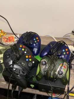 Original Xbox Bundle – 5 Controllers + 5 Games – 2004 1.6b (No Capacitor Issue) – Tested