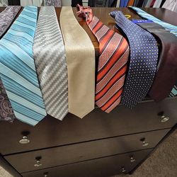 Tie