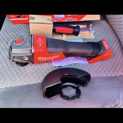 M18 FUEL 18V Lithium-Ion Brushless Cordless 4-1/2 in./5 in. Grinder w/Paddle Switch (Tool-Only). 