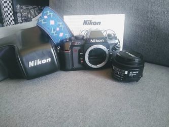 Nikon N2020AF bundle