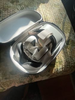 Meta Quest VR Headset with Carry Case