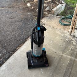 Bissell Vacuum Cleaner