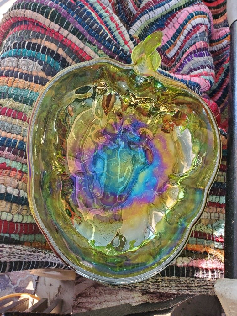 Vintage Carnival Glass Bowl