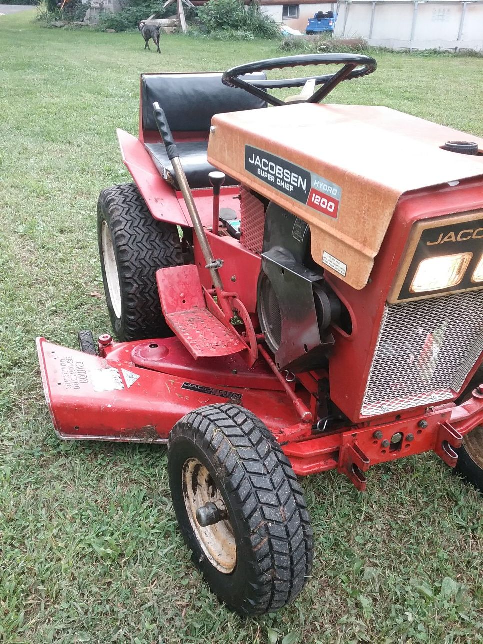 Jacobsen garden tractor with mower deck