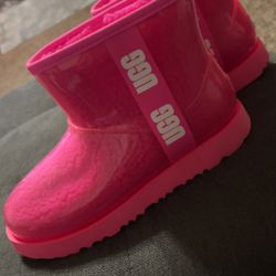 Authentic Ugg’s Girl Rain Boots Brand New Size 4y