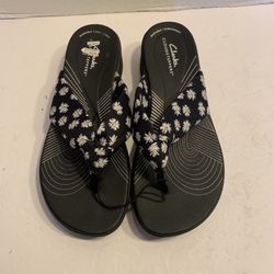 New Clarks Womens Cloudsteppers Arla Glison Flip-Flops in Black/Sunflowers 8