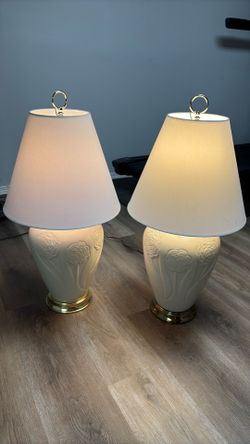 2 Vintage Ginger Jar Lamps
