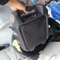 Monster Bluetooth Speaker Loud!!$99 No Less 