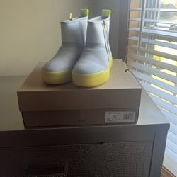 Uggs New In Box/With Free Outfit