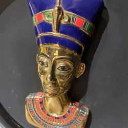 Nefertiti- The Eternal Beauty