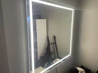 42 In Led Mirror 