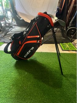 King cobra jr bag with SW and putter