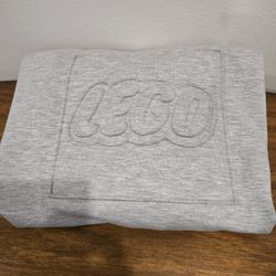 NEW WITH TAGS LEGO Sweatshirt – Adult XL 🧱