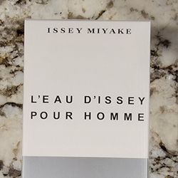 Issey Miyake 