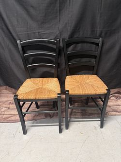 Set of 2 Black Ladder Back Dining Chairs w/ Woven Rush Seats