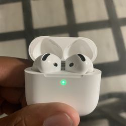 AirPod 4s Noise Cancellation 