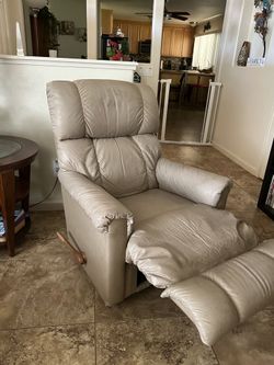 Lazy Boy Leather Recliner
