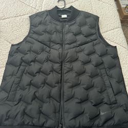 Nike Men’s X Large Vest New Without Tags
