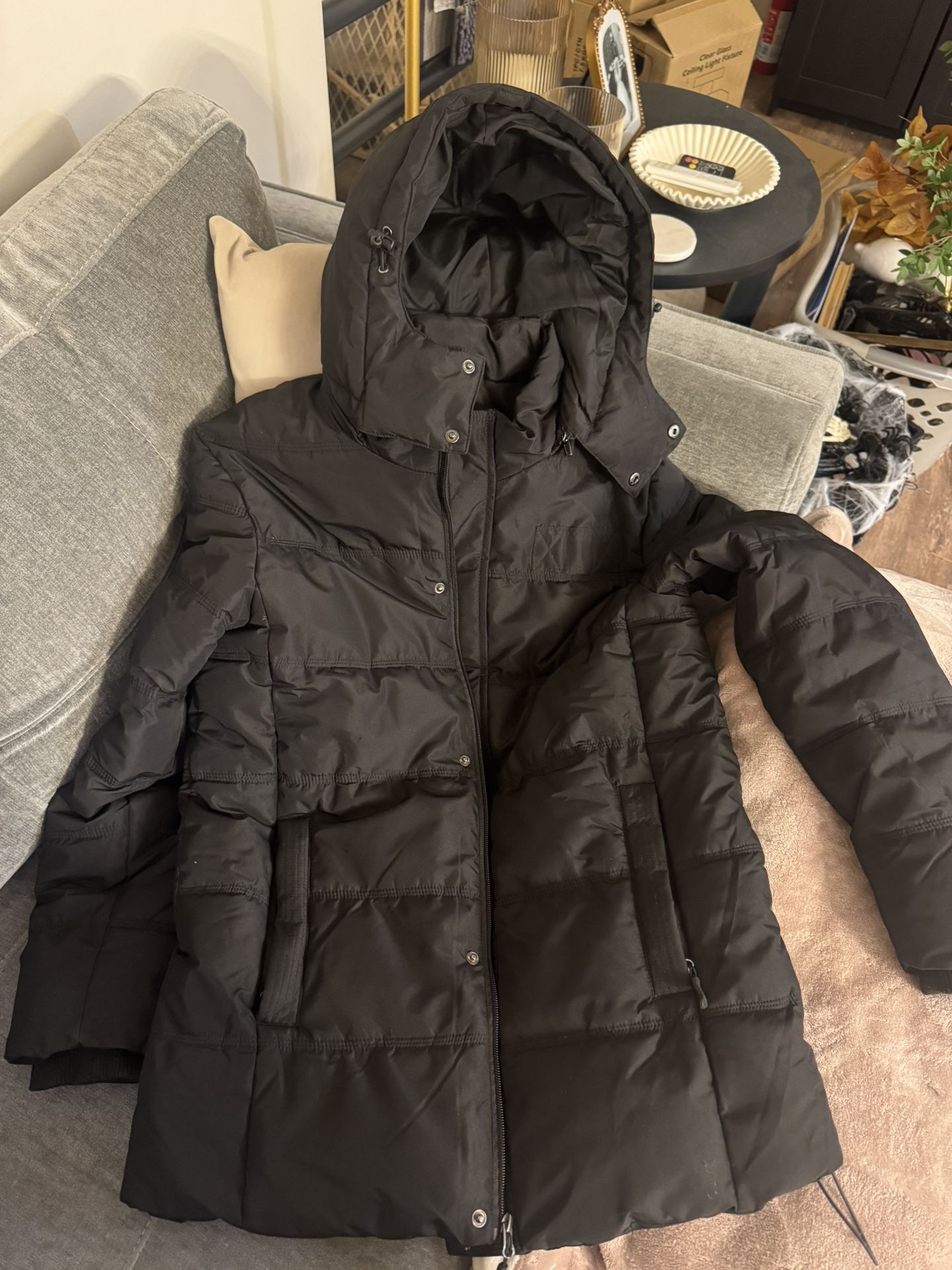 Women’s Winter Coat (Brand: Wantdo)
