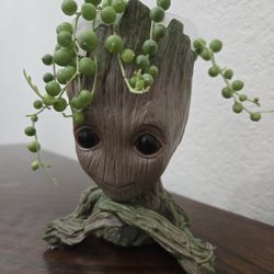 Groot Planter With Plant 