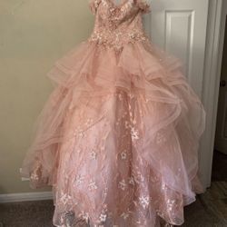 Quince Dress 💕