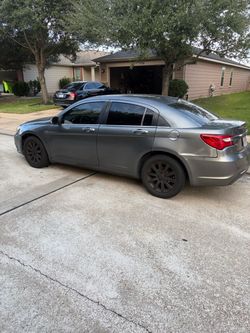 2013 Chrysler 200