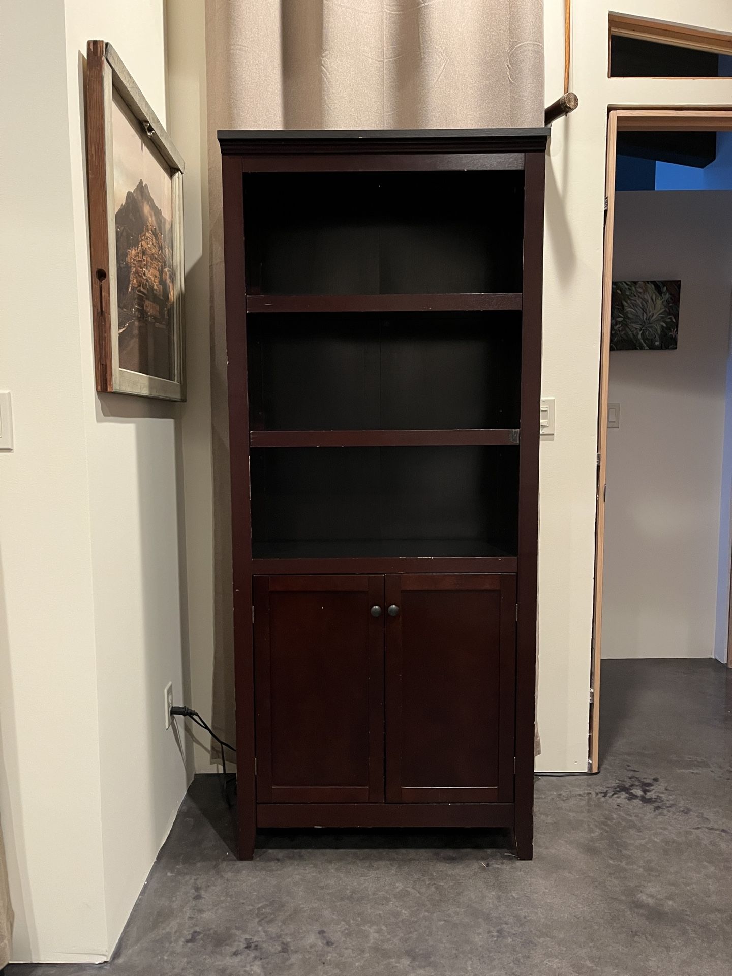 Bookshelves With Cabinet