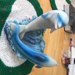 Dolphin Statue Decoration