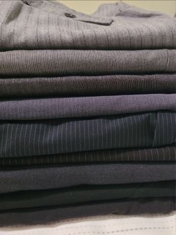 Womens dress pants, shorts and a skirt, 13 items total