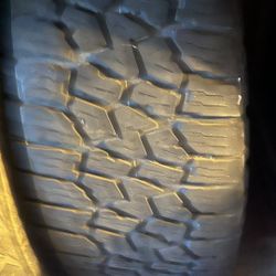 4 Falcon Wild Peak Tires 33 Inch 285/70 R17