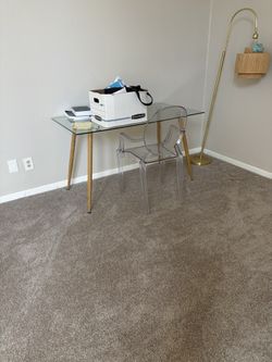 Glass Desk And Clear Ghost Chair