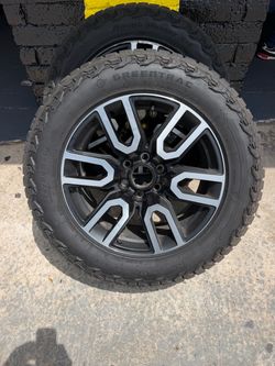 rims 275/60R20 gmc sierra 1(contact info removed)