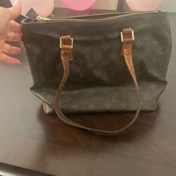 Authentic Louis Vuitton Bag Medium 